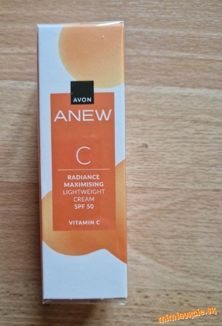 Denný krém s vitamínom C a OF50 AVON