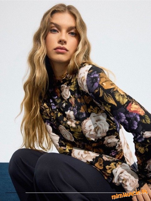 Viskozovy top - nova jesenna kolekcia Mohito - v predajni 19,99eur