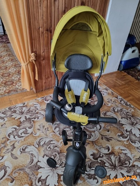 khaki trojkolkový kočík