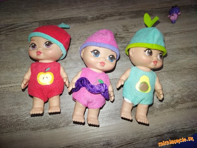 3x bábika ovocie
