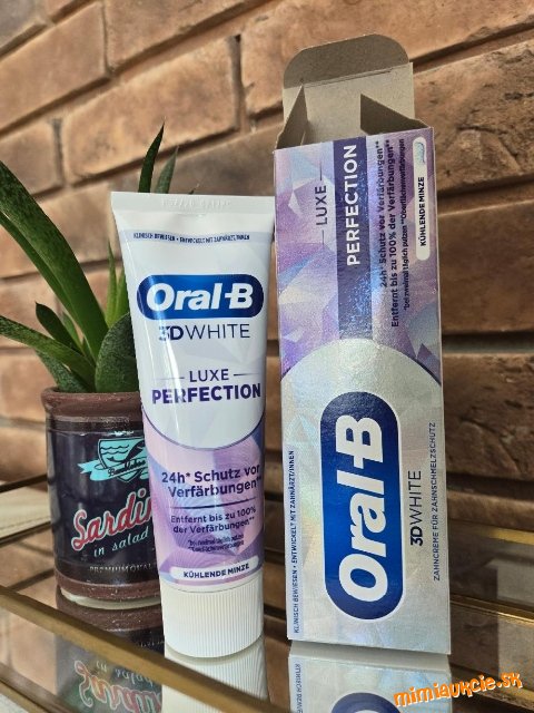 Oral-B 3D White Luxe Perfection zubna pasta 75ml